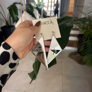 Triangle mirror