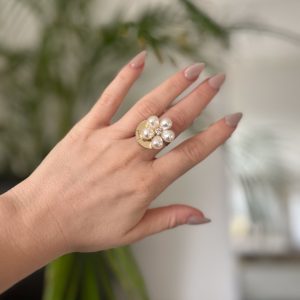 Mini gold ring