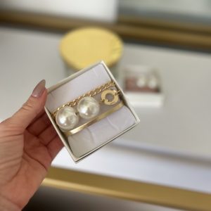 Bracelet pearl gold